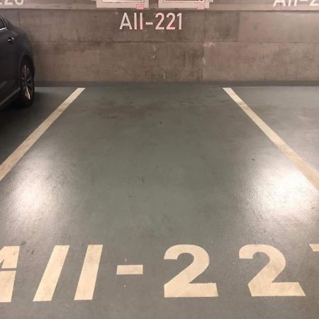 Urban Residence C707, Free Garage Parking Bratislava Ngoại thất bức ảnh