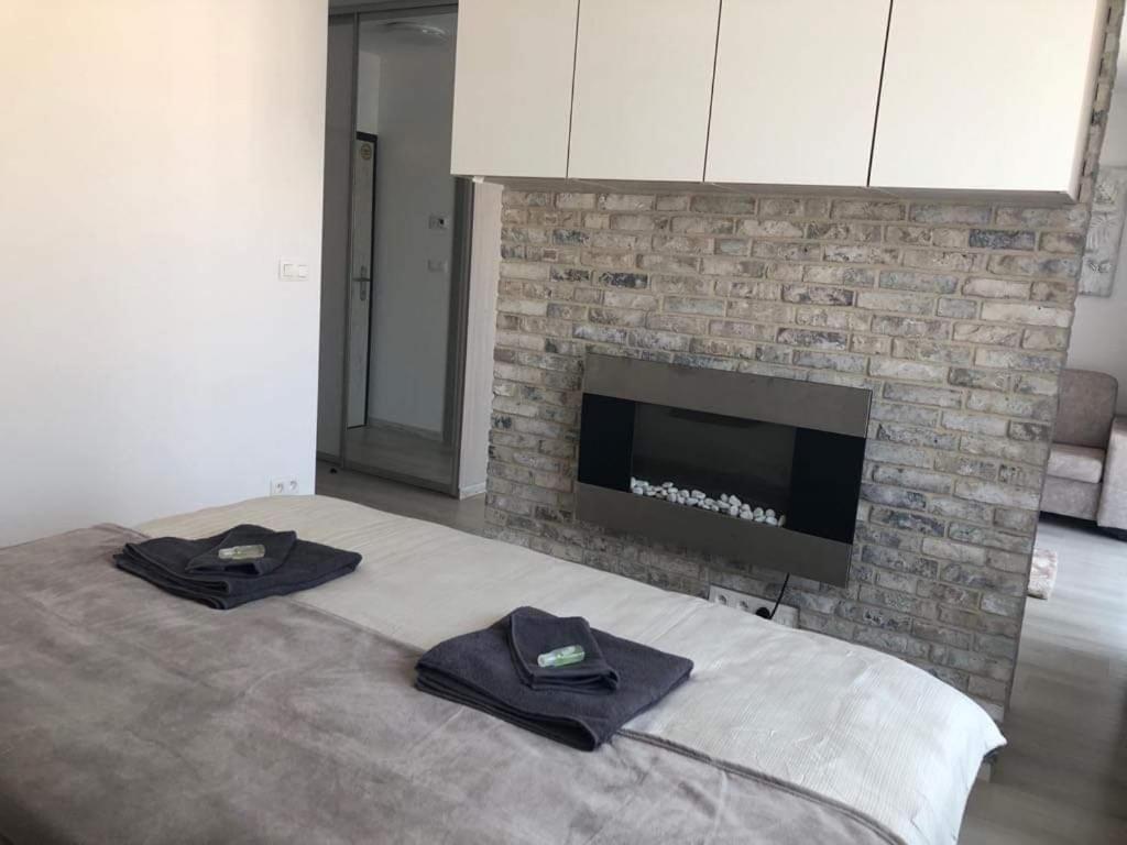 Urban Residence C707, Free Garage Parking Bratislava Ngoại thất bức ảnh